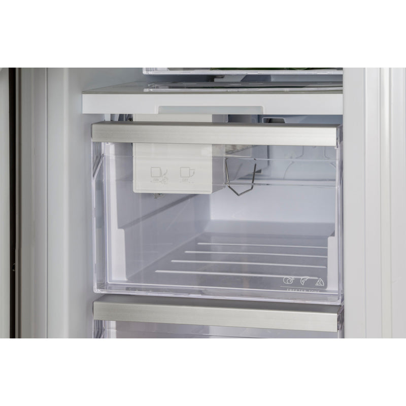 Bertazzoni 8.6 cu. ft Upright Freezer REF18FCBIPLV IMAGE 9