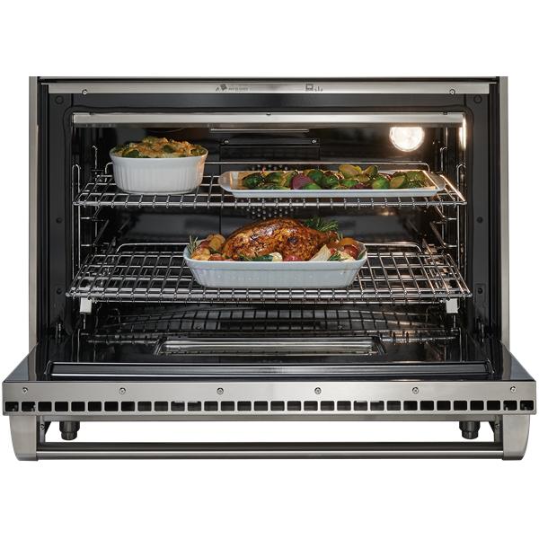 Wolf 36-inch Freestanding Gas Range with Convection GR364C IMAGE 3